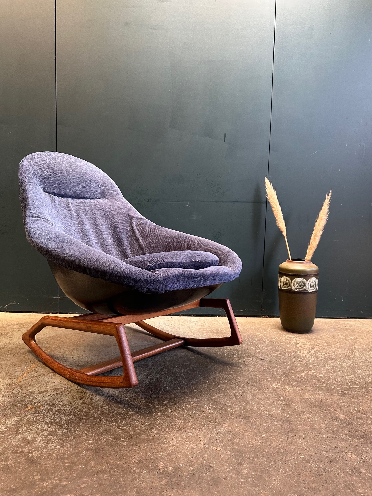 Lurashell Gemini Rocking Chair