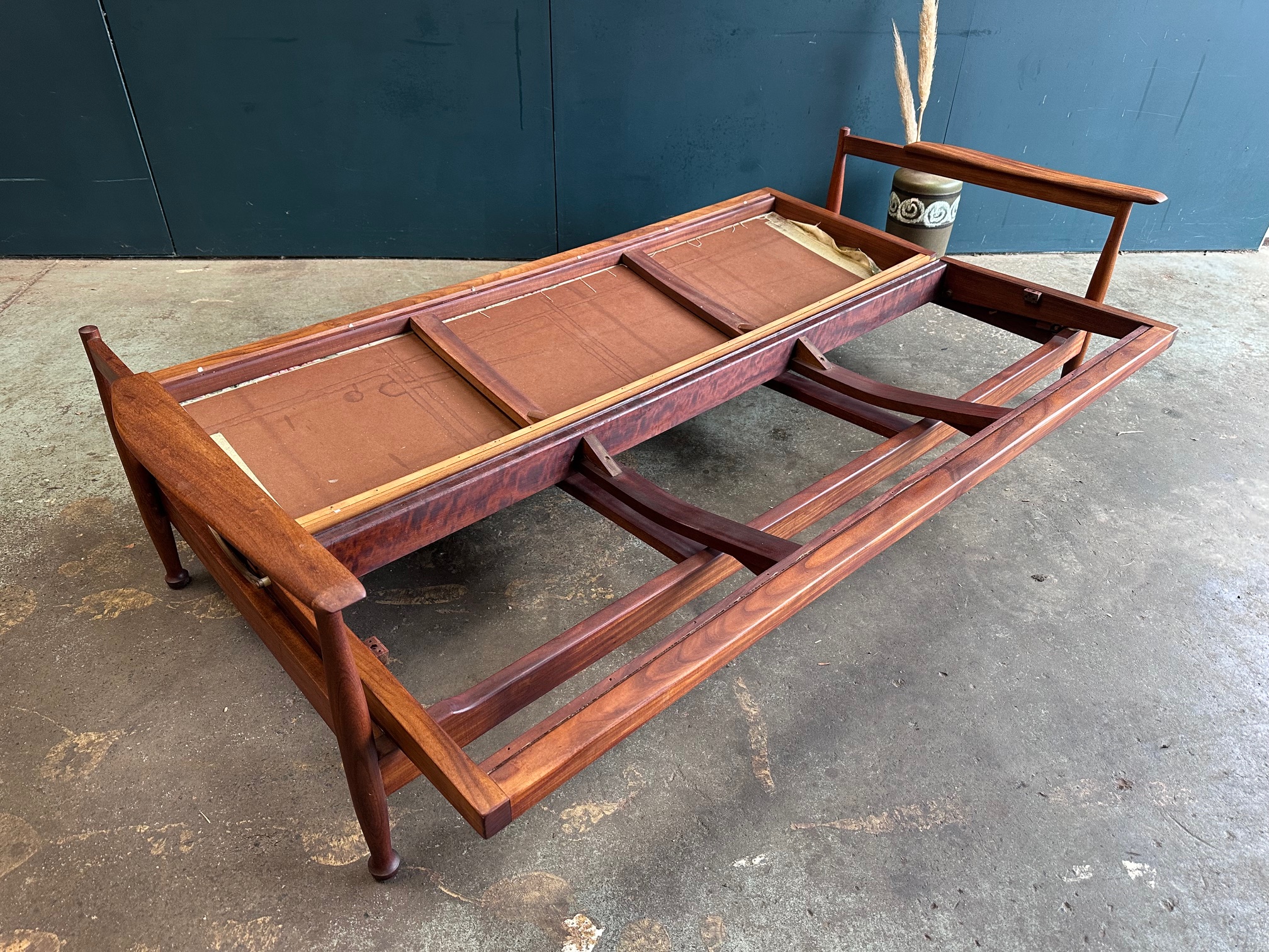 Guy Rogers Sofa Bed for Reupholstery - Image 5