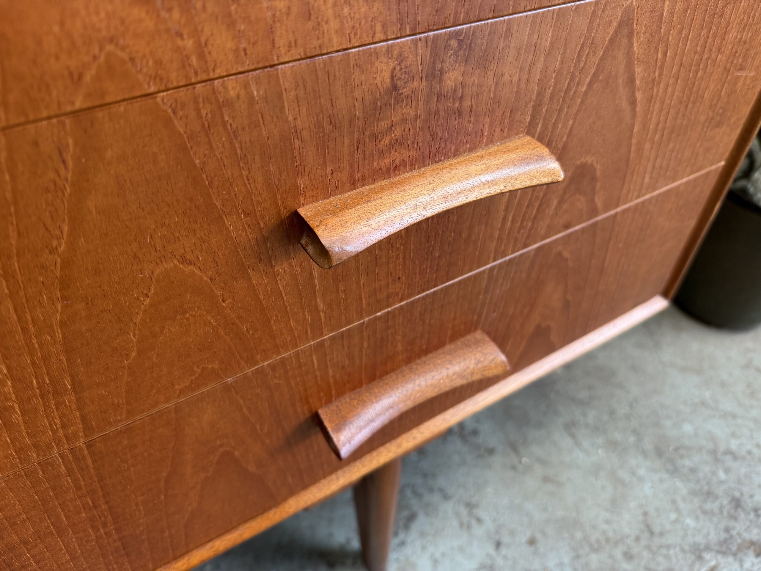 McIntosh Mid-Century Teak Dressing Table - Image 12