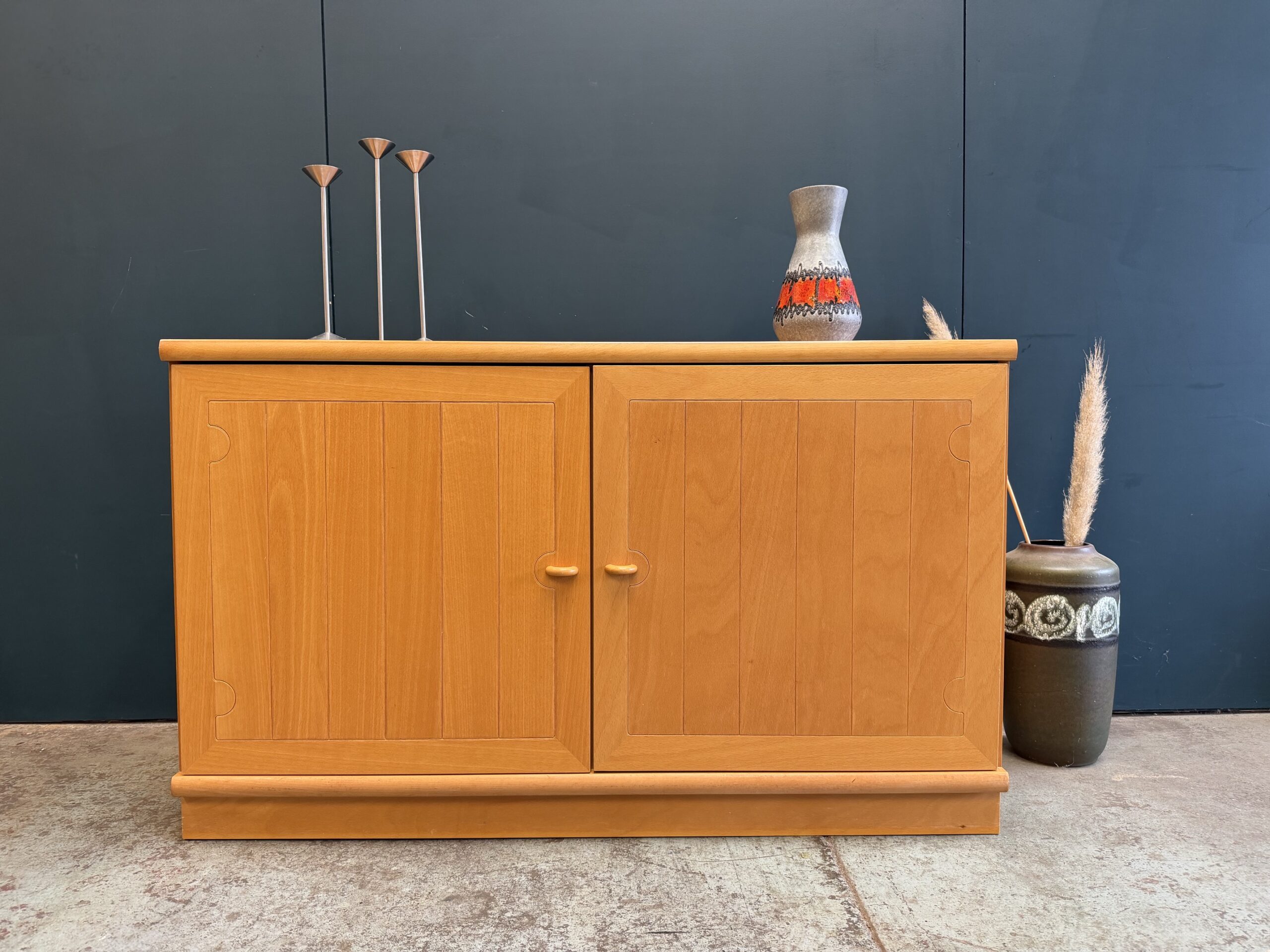 Club 8 Habitat Cabinet - Image 3