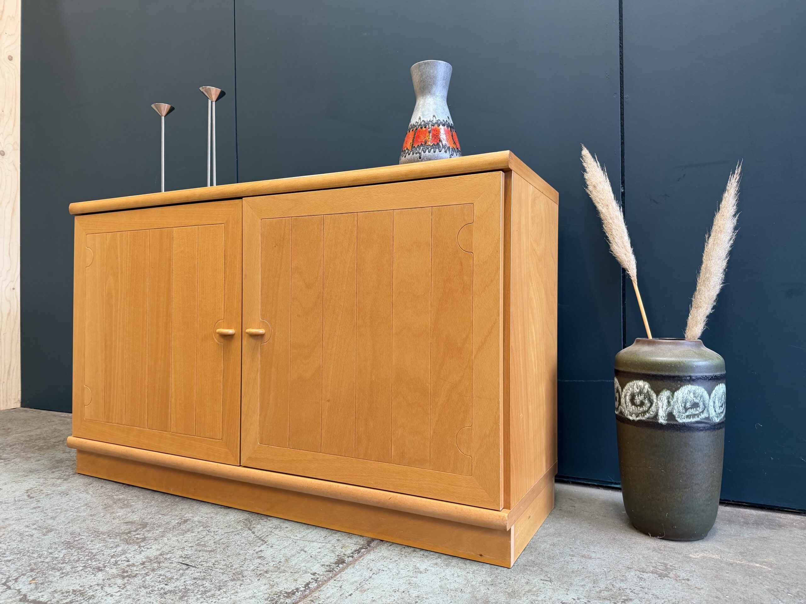 Club 8 Habitat Cabinet - Image 6