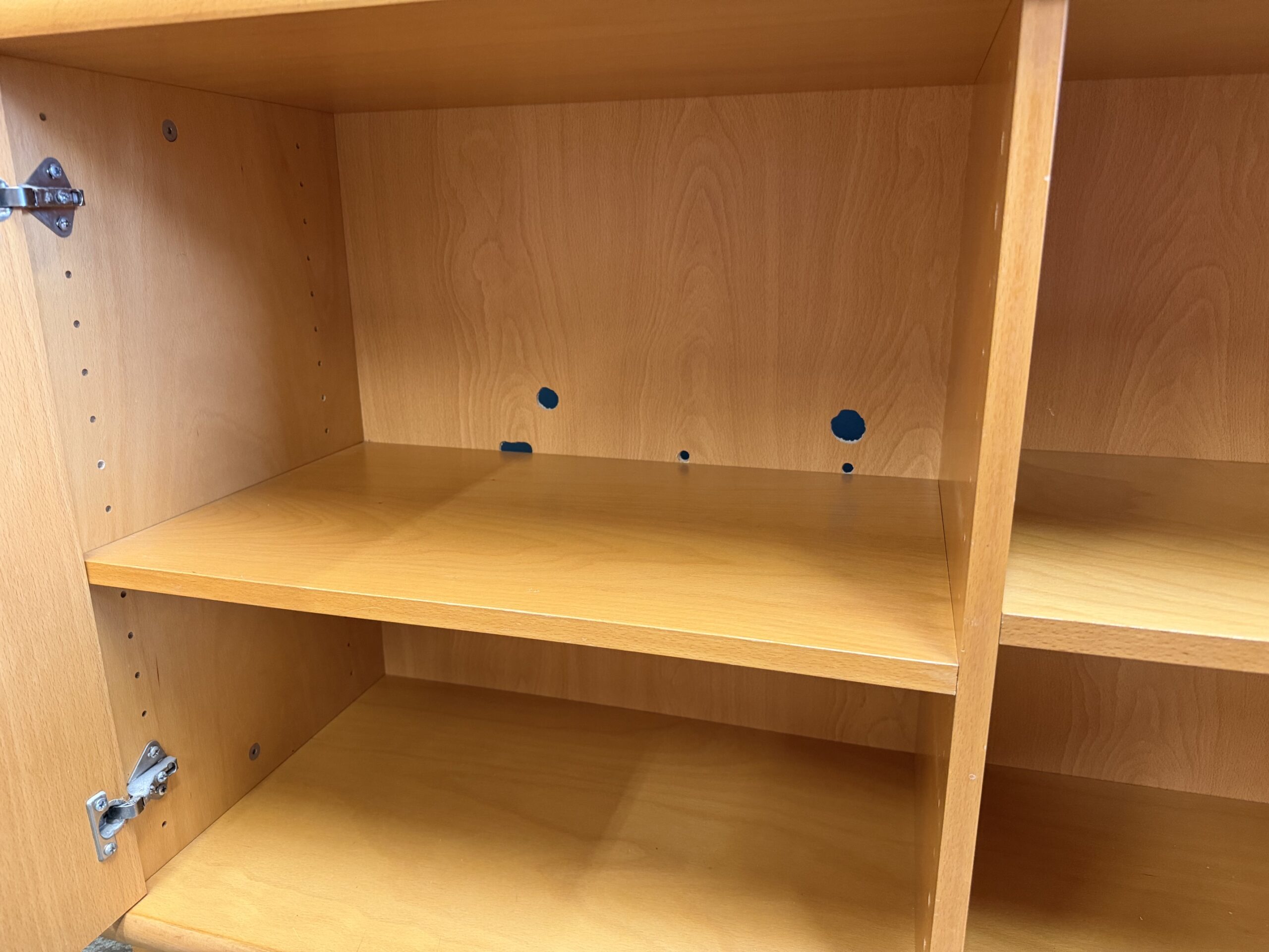 Club 8 Habitat Cabinet - Image 8